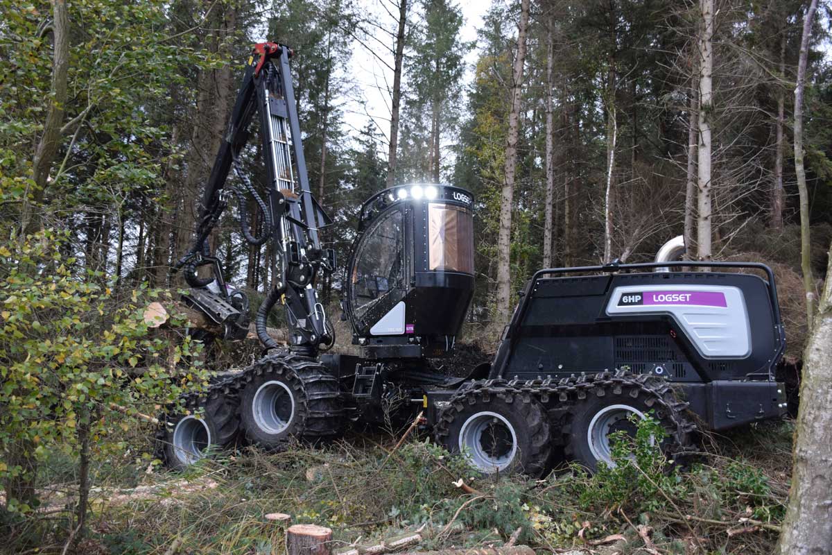 Logset 6HP harvester on working demo in Ireland