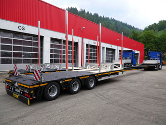 2 3-axle semi-trailers For BC-Trans