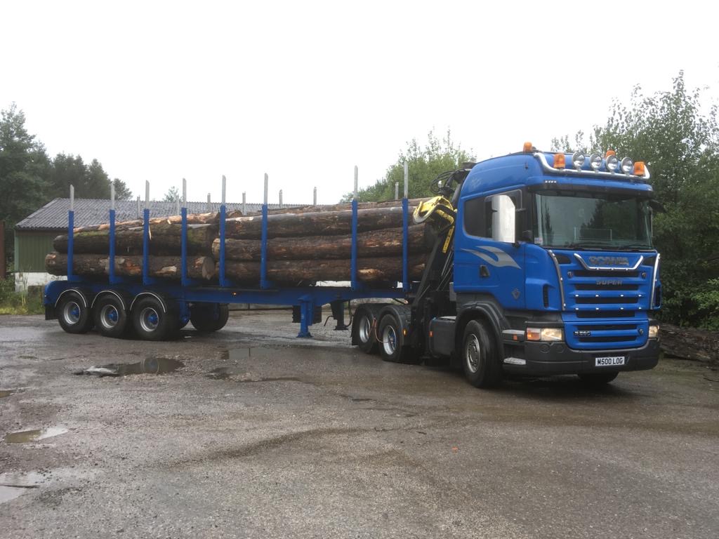 Scania R560 V8 Tractor Unit