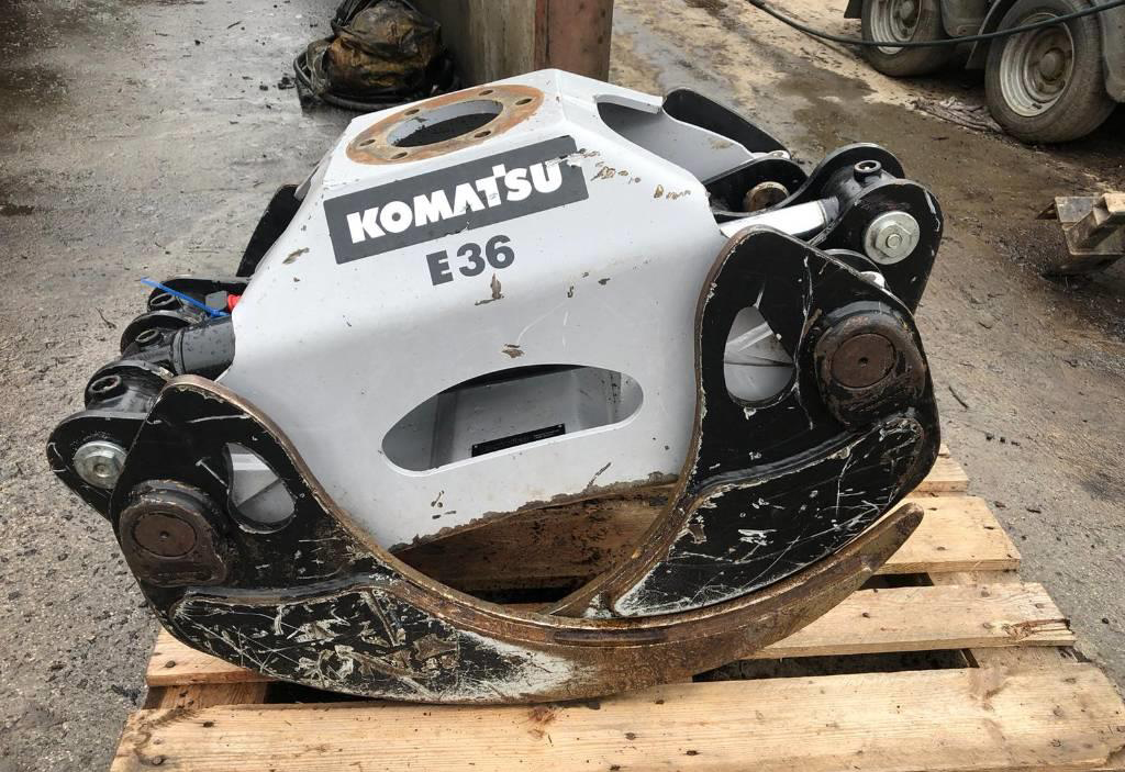 Komatsu E36 brash grab for sale