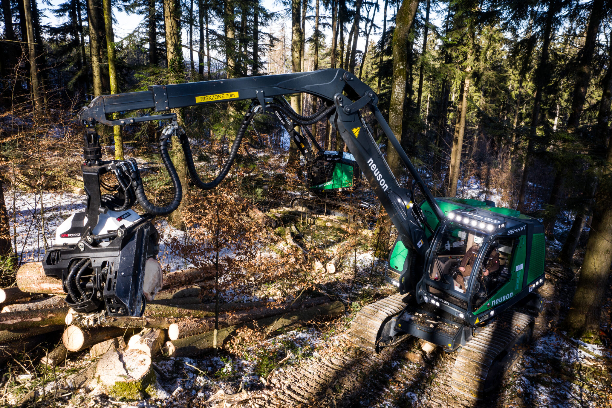 Neuson 264 HVT Tracked Harvester | Forest Machine Magazine