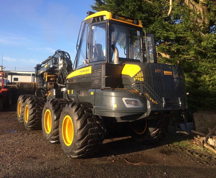 Used Forest Machinery For Sale - Ponsse Fox 8W Timber Harvester