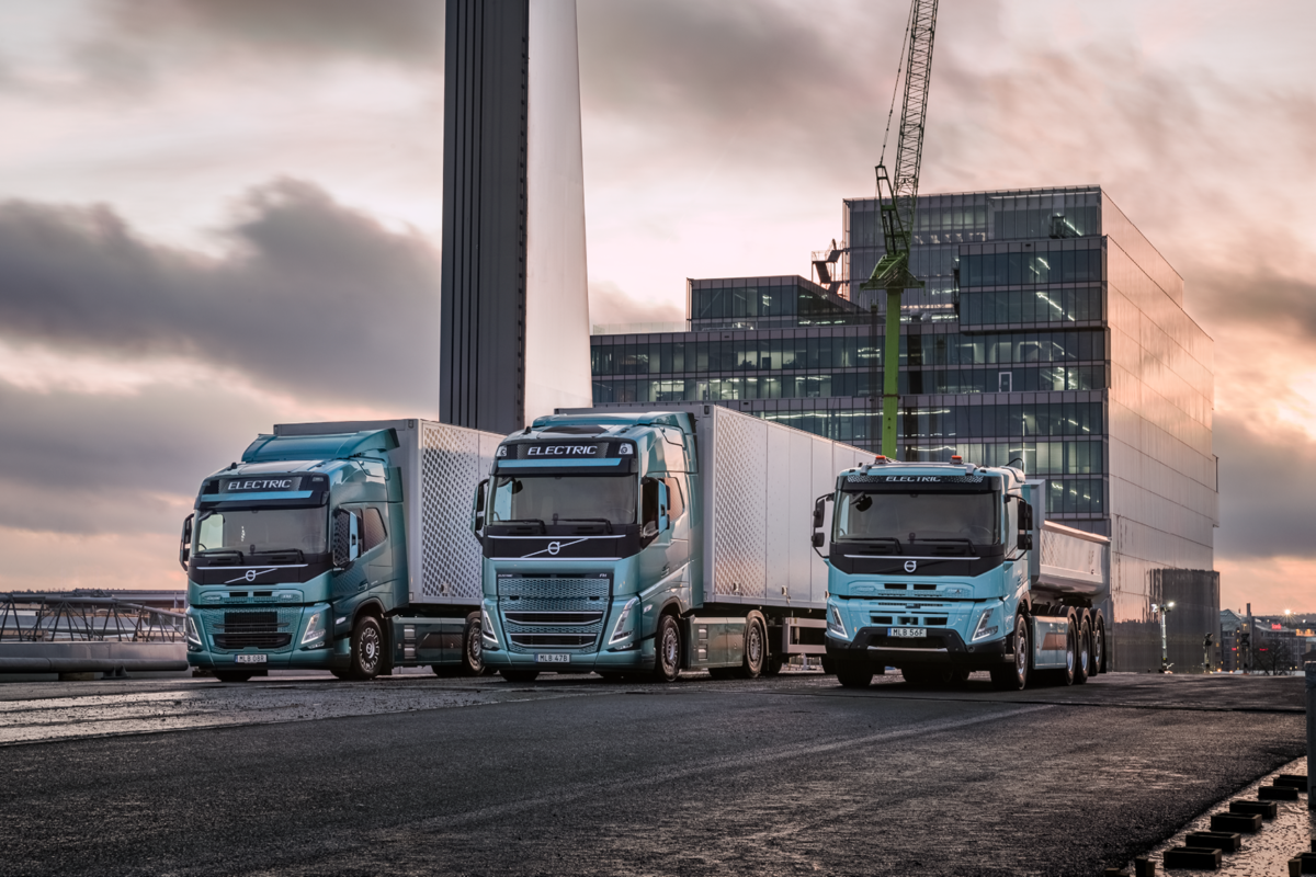 Break-through: Volvo Trucks starts series production of heavy electric trucks