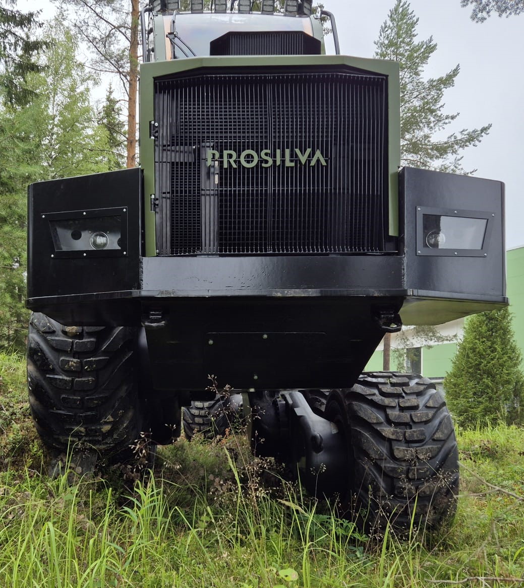 Forwarding Machine ProSilva - a lean, green forwarding machine | Forest Machine Magazine