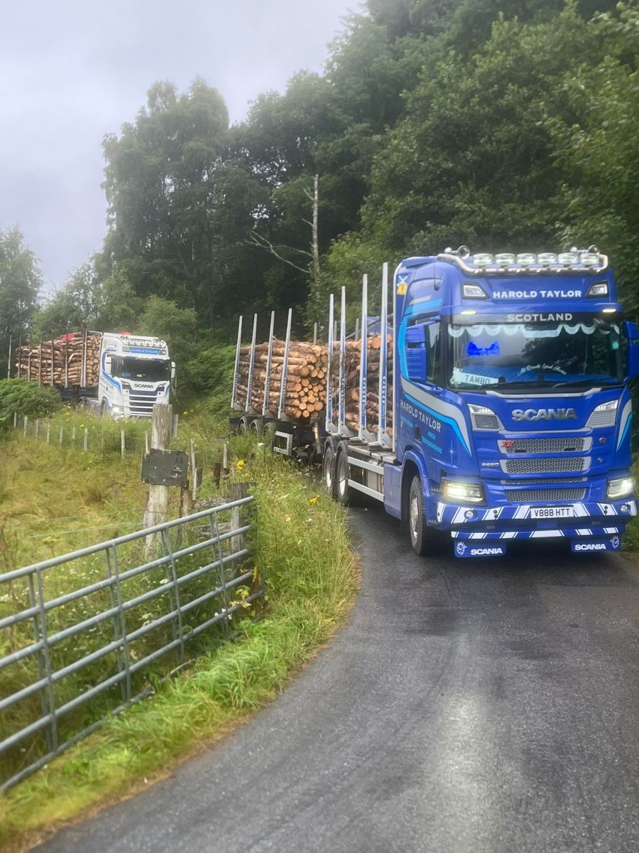 a3c93ffd-cce5-4edb-9b1c-84c4460aecf6-e1723798536716 HGV Driver Wanted