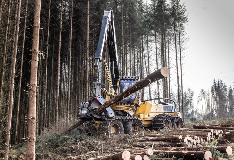 573070101_1645024326783724_8718631031159499210_n Field Service Engineer