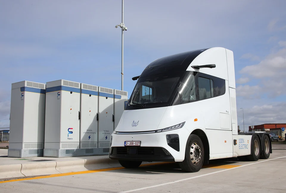 Windrose Global E700